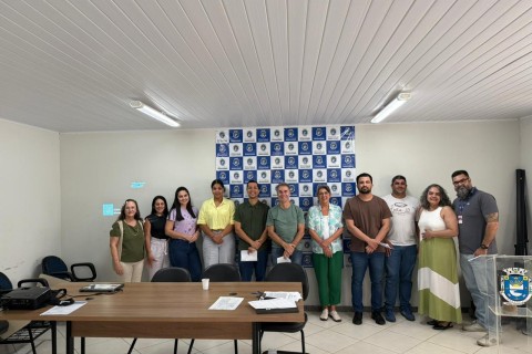 A Prefeitura de Marataízes realizou na manhã da última terça-feira (29), mais uma importante reunião do Conselho Municipal de Turismo